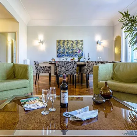 Apartment Victor Hugo - Beautiful - View Over Garden
