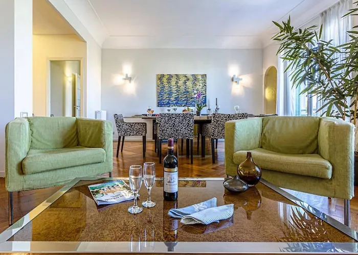 Apartment Victor Hugo - Beautiful - View Over Garden